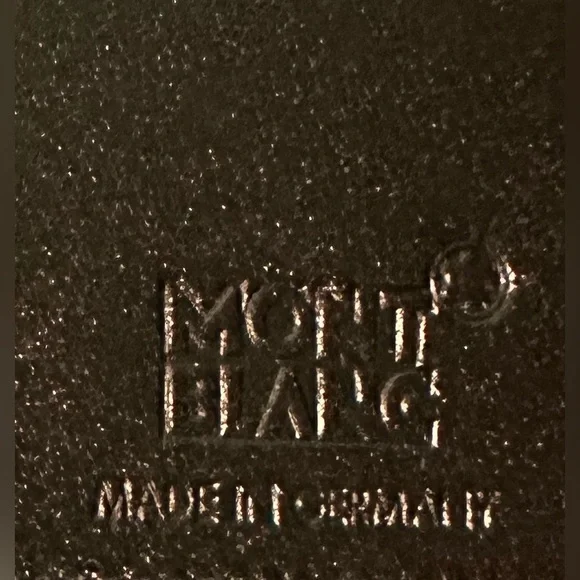 New Mont Blanc Beautiful men’s  Leather Wallet - Picture 6 of 6